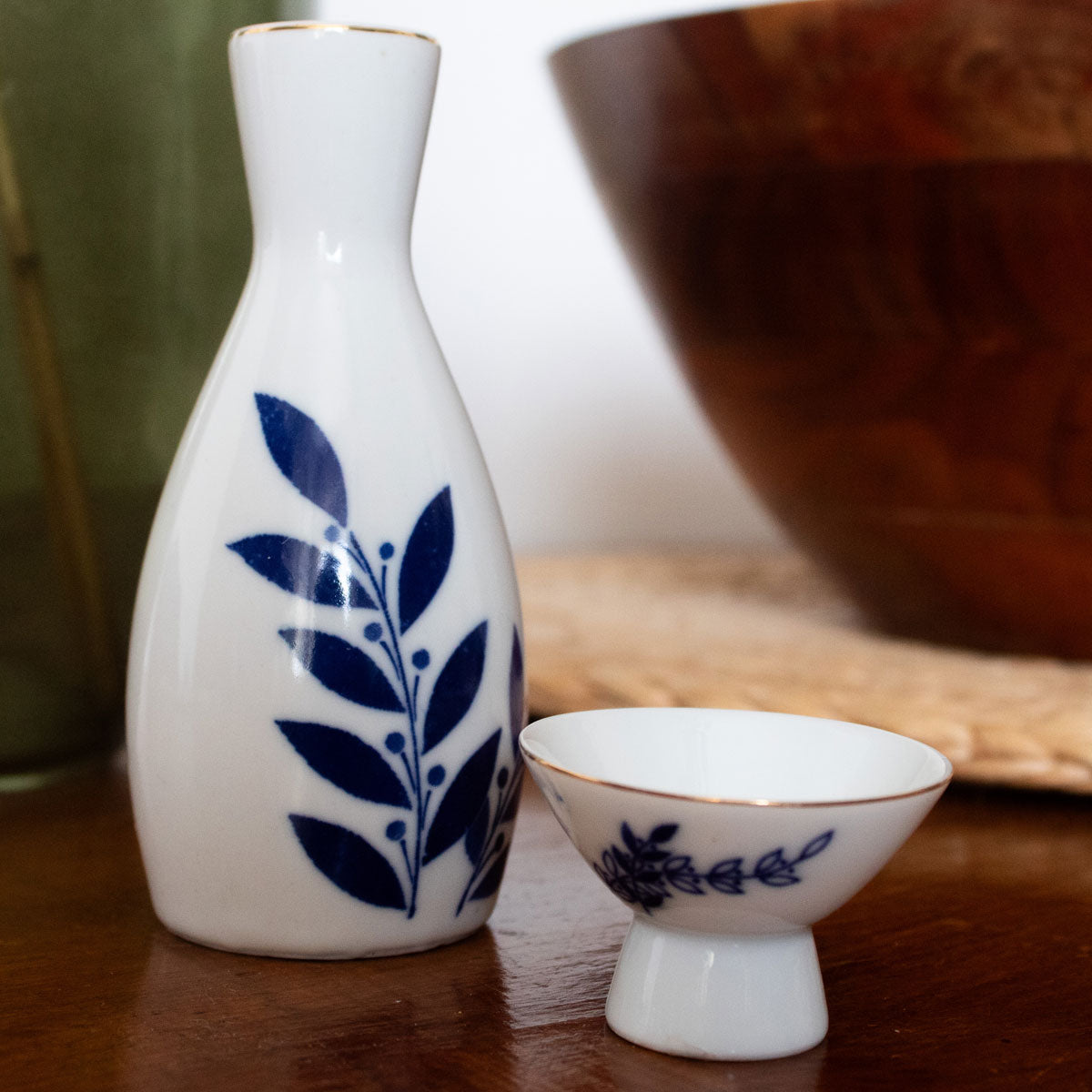 Set da sakè in porcellana giapponese